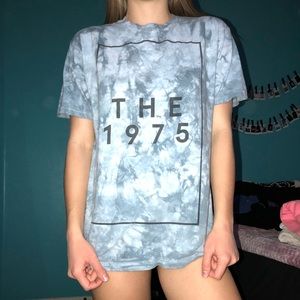 1975 T-Shirt